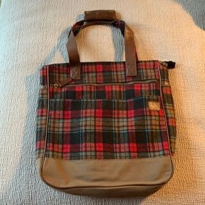 Penguin wool laptop bag